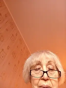 Anatolia5961's cam snapshot