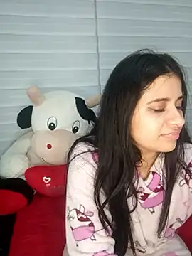 ValerieLove_'s cam snapshot