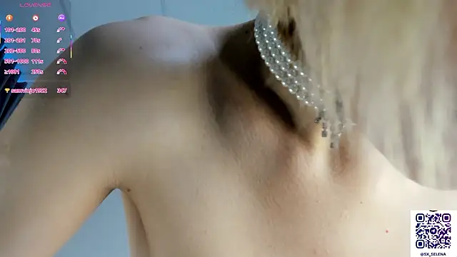 Ice_Strawberry live sex cam