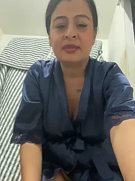 Lili__taylor live sex cam