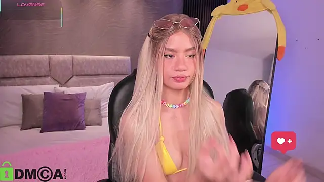 Arinextdoor live sex cam