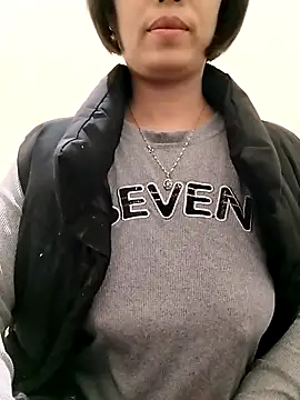 love_sexy090's cam snapshot