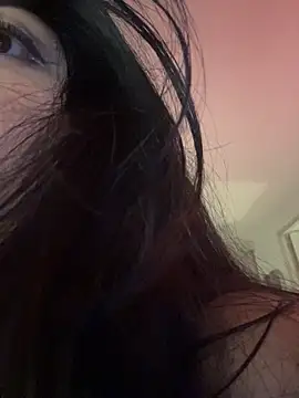 PetitLumiere live sex cam