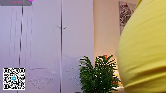 oliviabr0wn0's cam snapshot