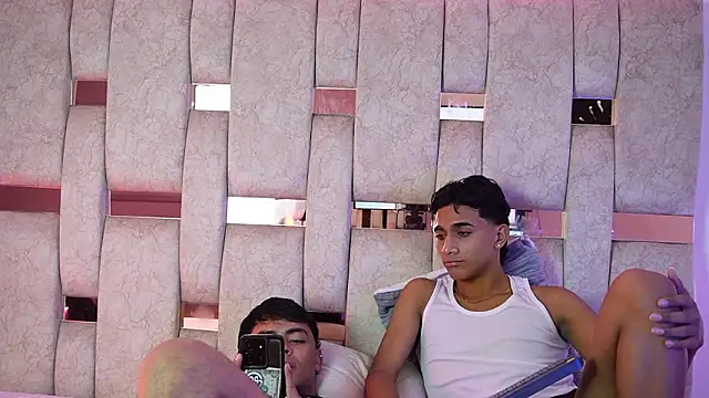 LiamJaxon live sex cam