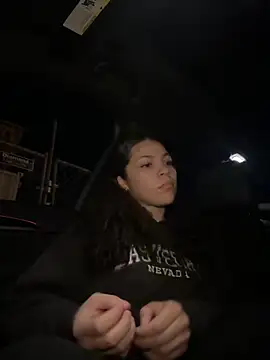 ladylavish live sex cam