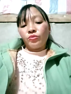 Minkine022 live sex cam