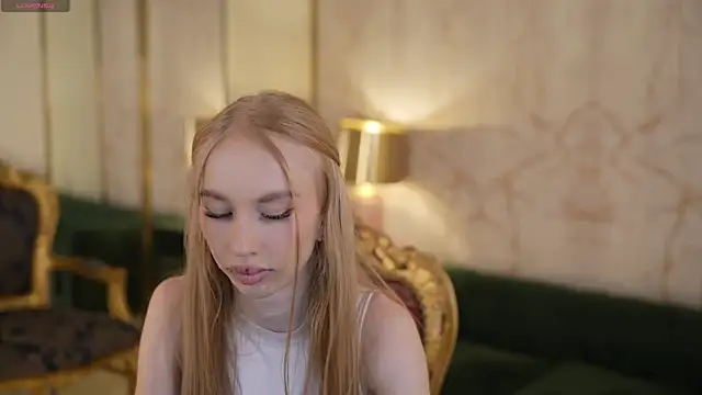 Amelia_Blaze live sex cam