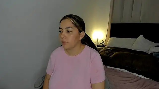 brithany_olson25's cam snapshot