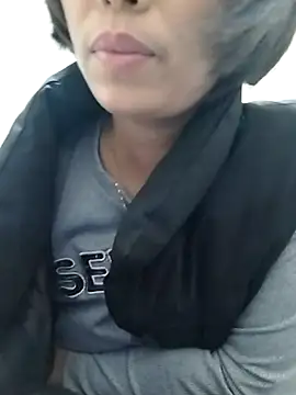 love_sexy090's cam snapshot