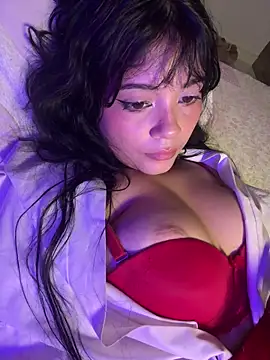 EmillieX live sex cam