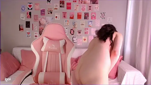 Lexi_Bottom's cam snapshot