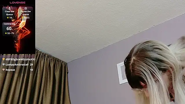 Breidyhard live sex cam