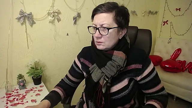 EmilyL0ve live sex cam