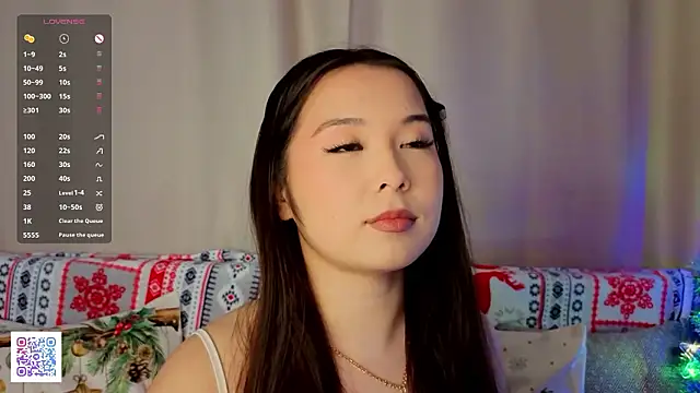 CarmanHenning live sex cam