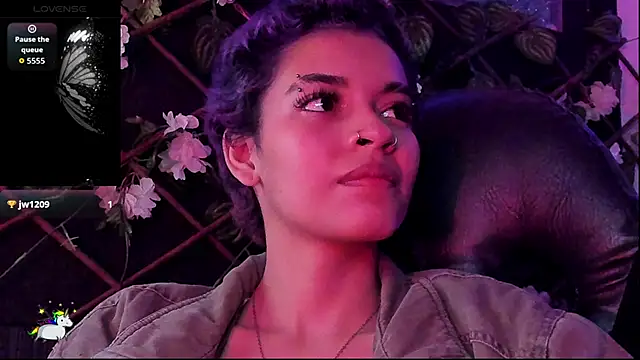 Anny_Kiitty live sex cam