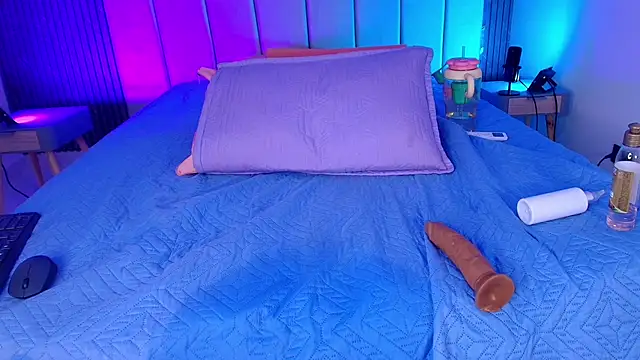 abbyrouss_'s cam snapshot