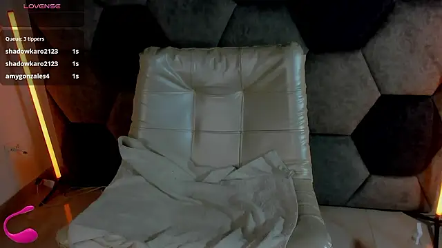 Latrellx7 live sex cam