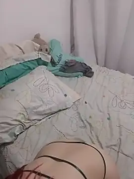 LaraCaliente's cam snapshot