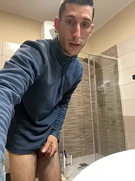 Gionnytav's cam snapshot