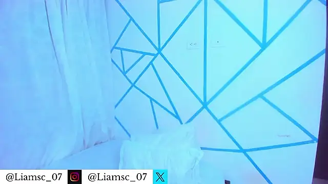 liam_scott77's cam snapshot