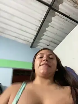 Emily_milk_1's cam snapshot