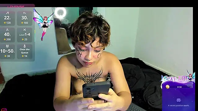 Ashnikko__'s cam snapshot