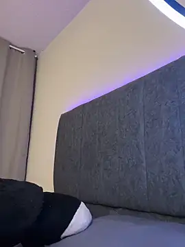 Dirty-Bunnyyy live sex cam