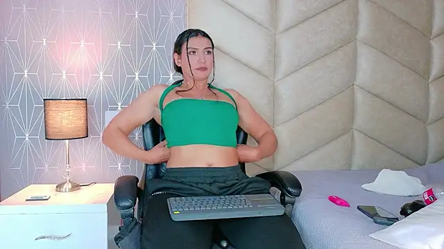 samiradoll's cam snapshot