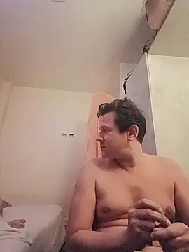 Pornoforpyros's cam snapshot