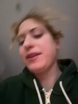 Abracadabra08169's cam snapshot