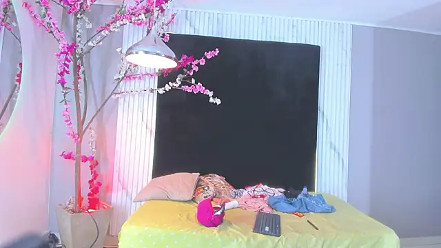 Aliyah_Brooks_cr's cam snapshot