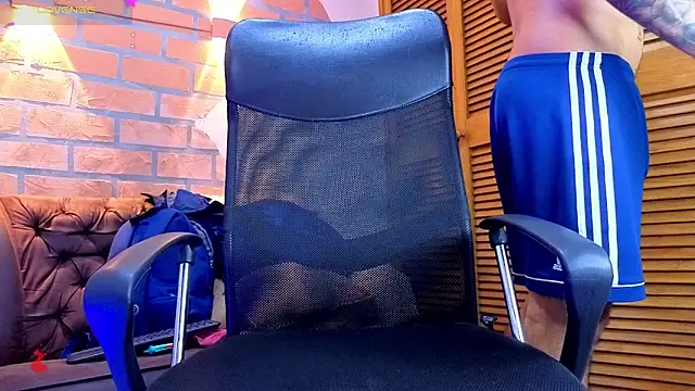 mister_eithan live sex cam