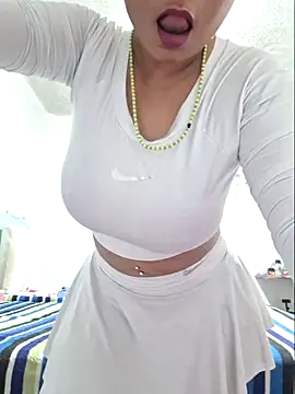 gatadeojosclaros live sex cam