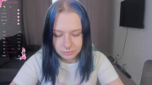 tender_kiitty live sex cam