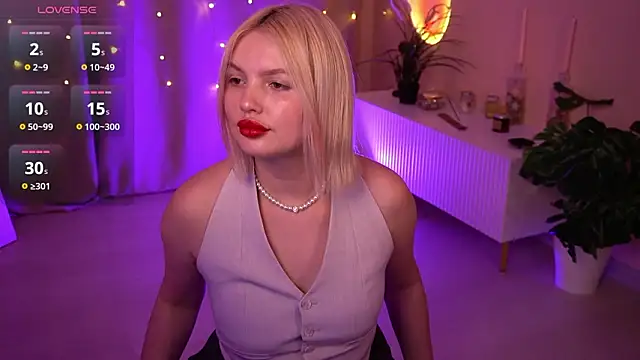 AmeliaWeells's cam snapshot