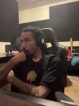 FavelaDaddyCum live sex cam