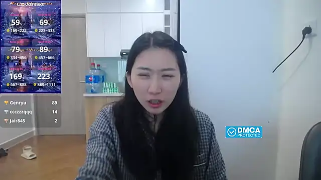 Asiagirll's cam snapshot