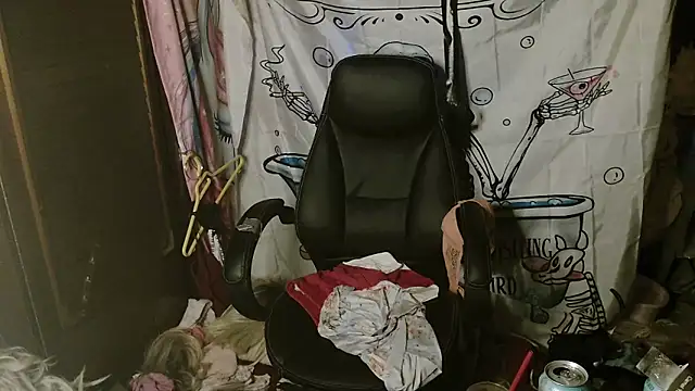 Ombeline1 live sex cam