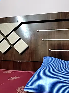 Modelbigbobs's cam snapshot