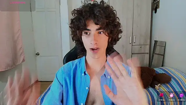 Nude_Boy18 live sex cam