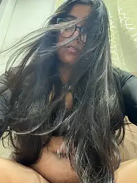 virginbrunette99's cam snapshot