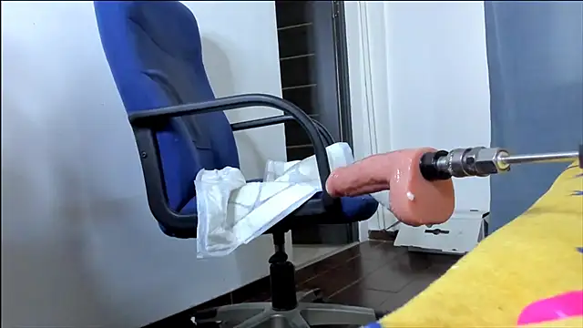 cindybbwsquirt live sex cam