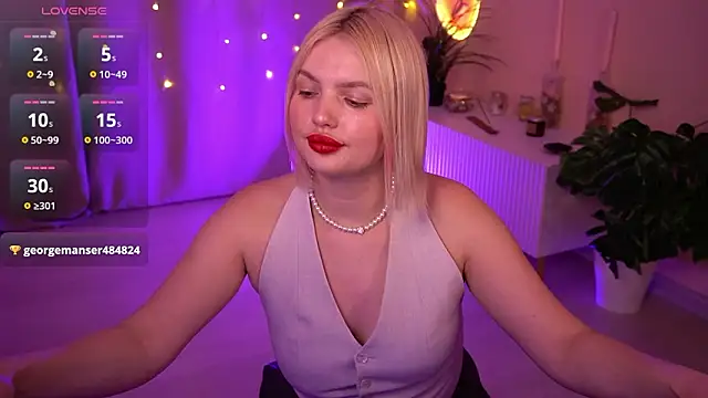 AmeliaWeells's cam snapshot