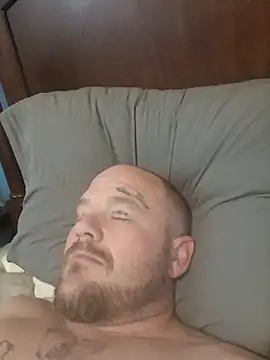 Capthookfugood's cam snapshot