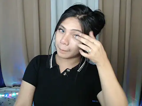 Kisses-For-You live sex cam