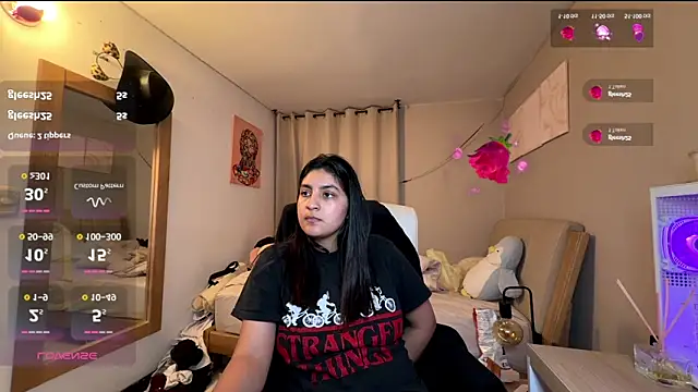 cloe_small's cam snapshot