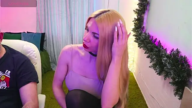 AlisaAleksandr's cam snapshot