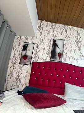 Larissa_Antonella live sex cam