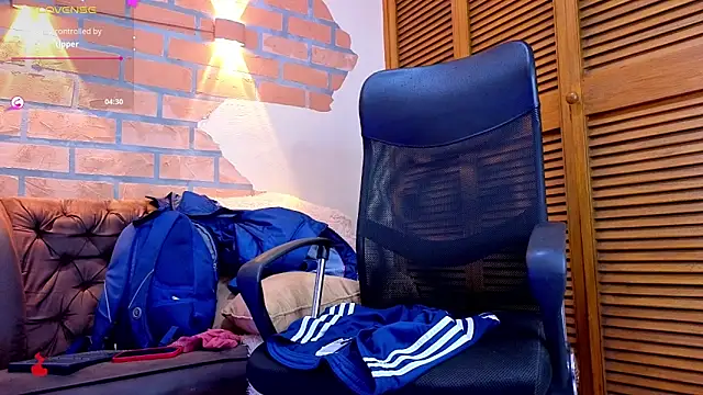 mister_eithan's cam snapshot